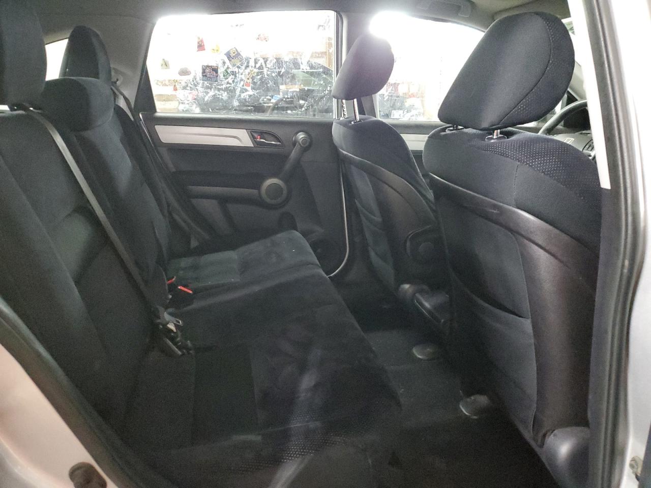 2010 Honda CR-V - Image 11
