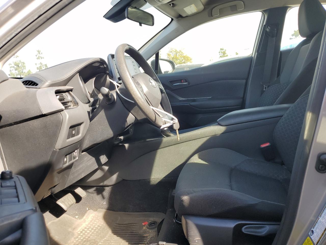 2020 Toyota C-HR - Image 7