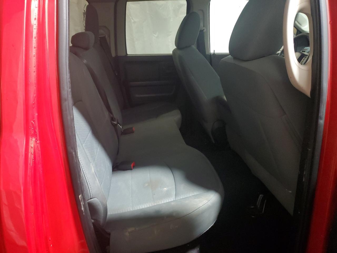 2014 RAM 1500 - Image 10