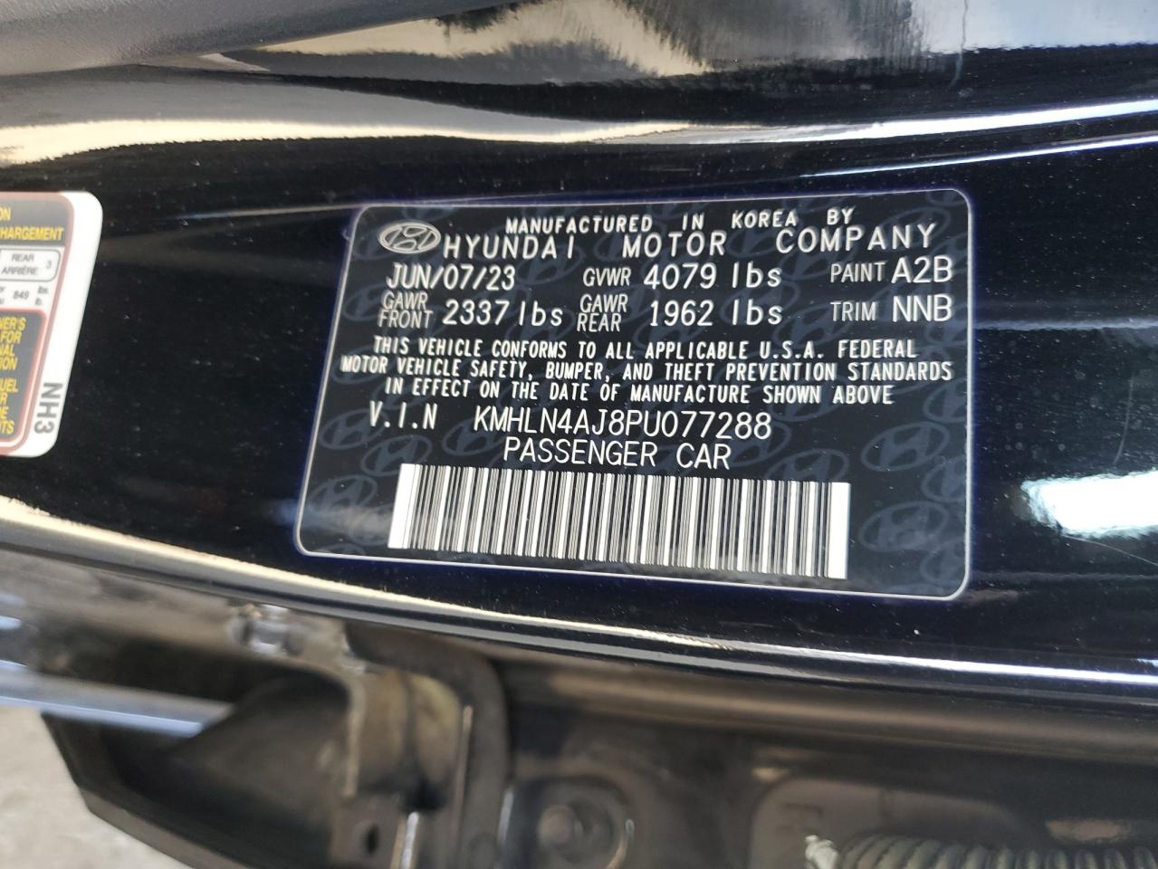 2023 Hyundai Elantra - Image 12