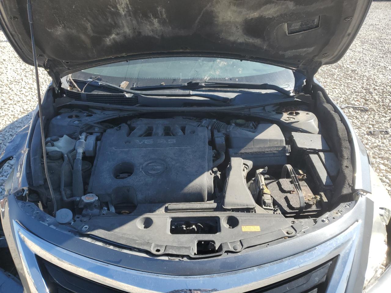 2015 Nissan Altima - Image 13