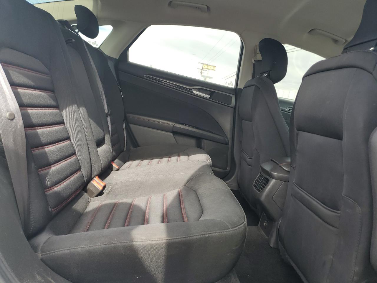 2013 Ford Fusion - Image 10