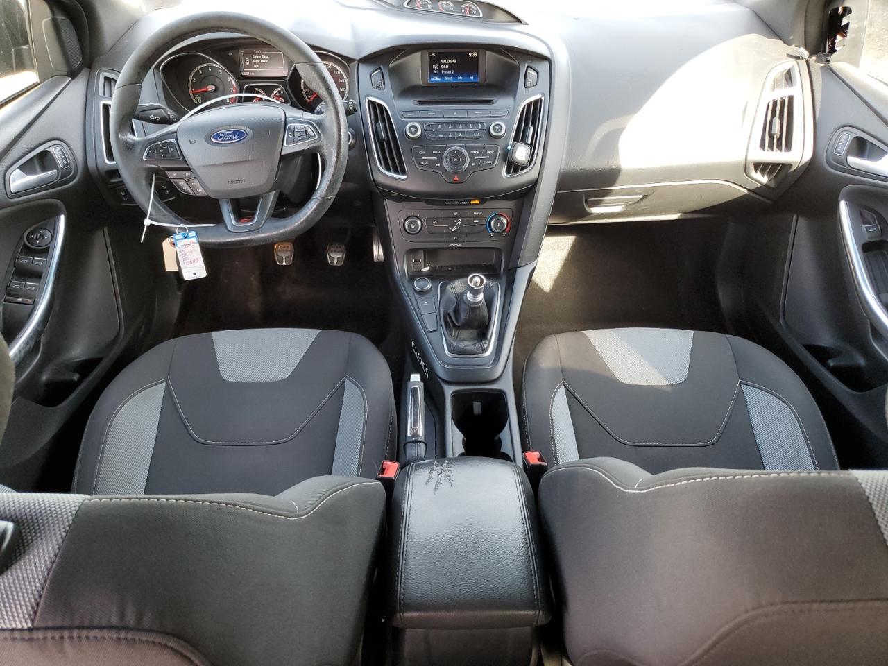 1FADP3L97HL258461 FORD FOCUS 2017
