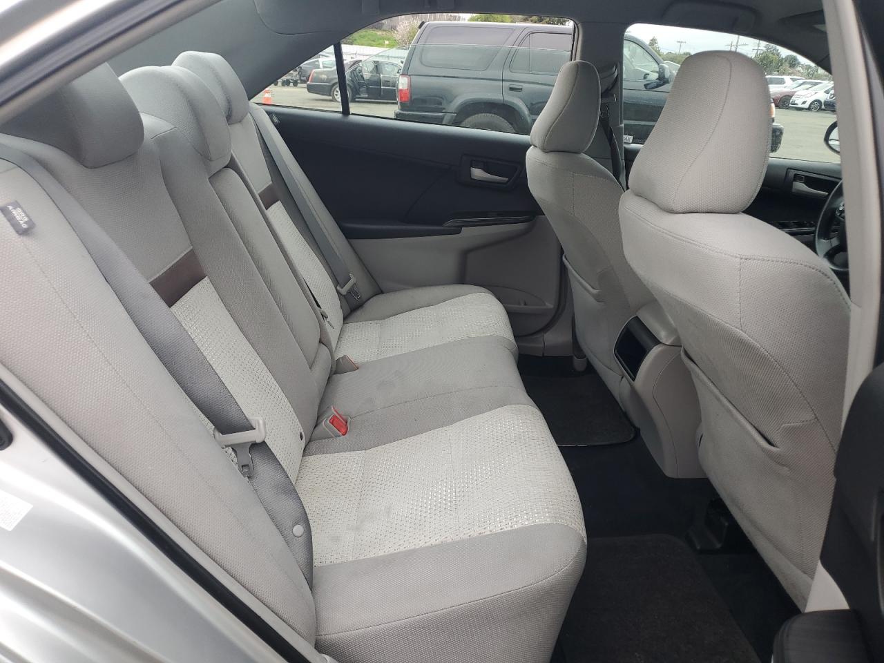 2012 Toyota Camry - Image 10