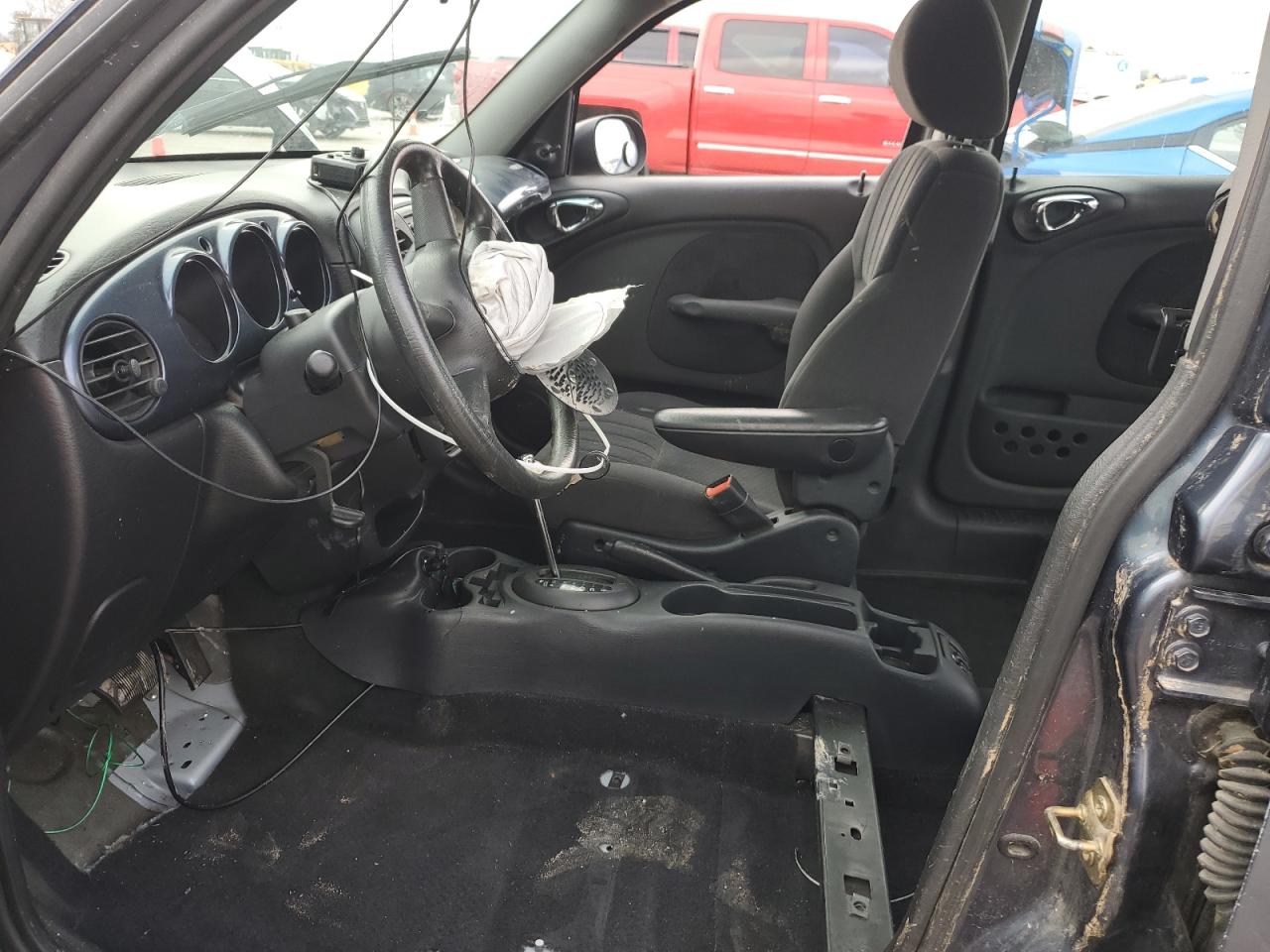 2003 Chrysler PT Cruiser - Image 7