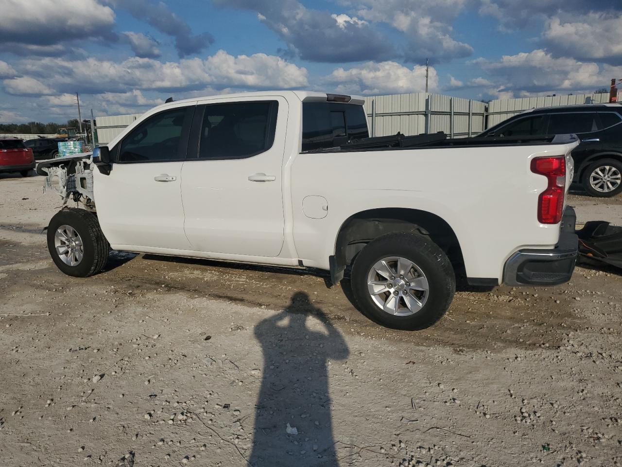 2020 Chevrolet Silverado - Image 2
