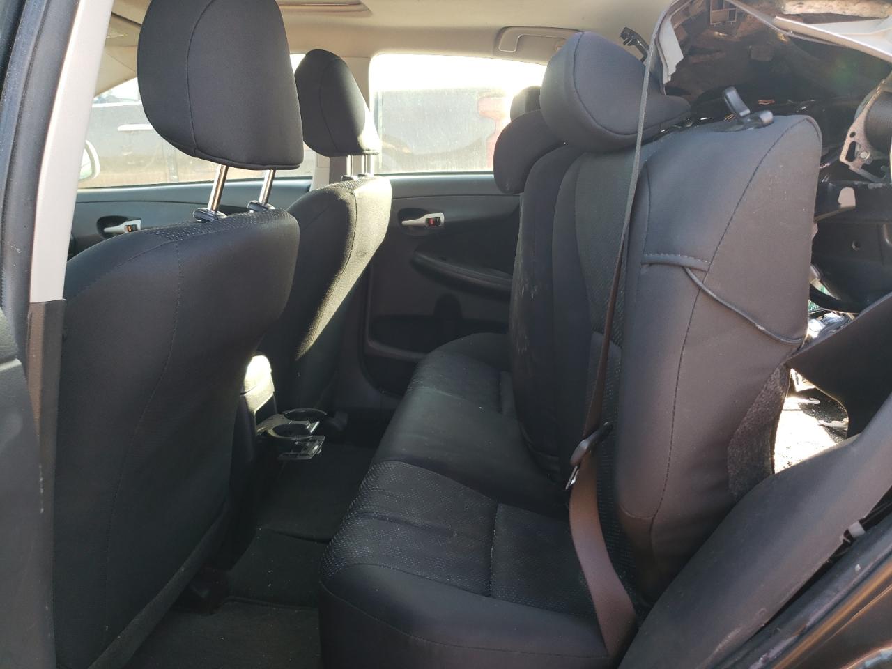 2009 Toyota Corolla - Image 10