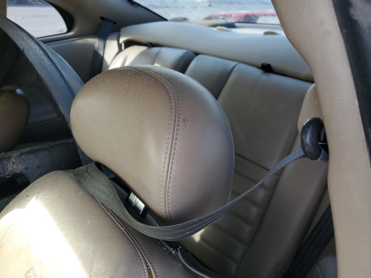 2003 Ford Mustang - Image 10