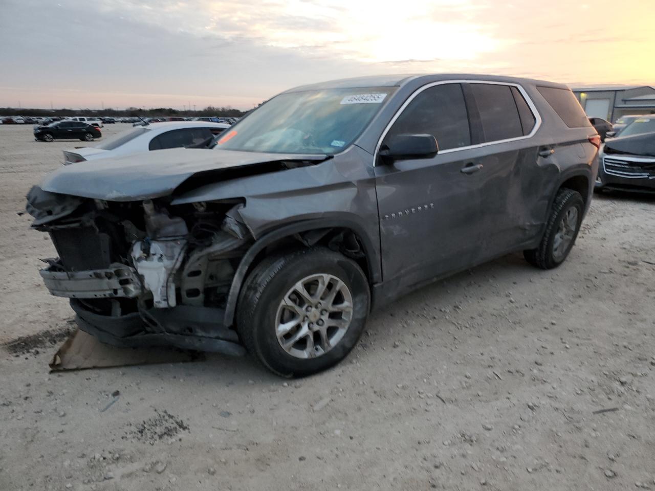 2020 Chevrolet Traverse Ls იყიდება San Antonio-ში, TX - Front End