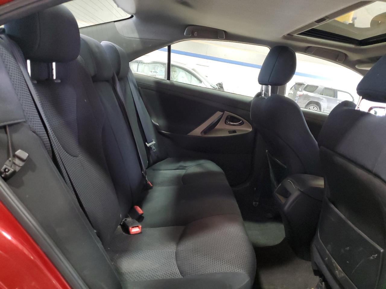 2009 Toyota Camry - Image 10