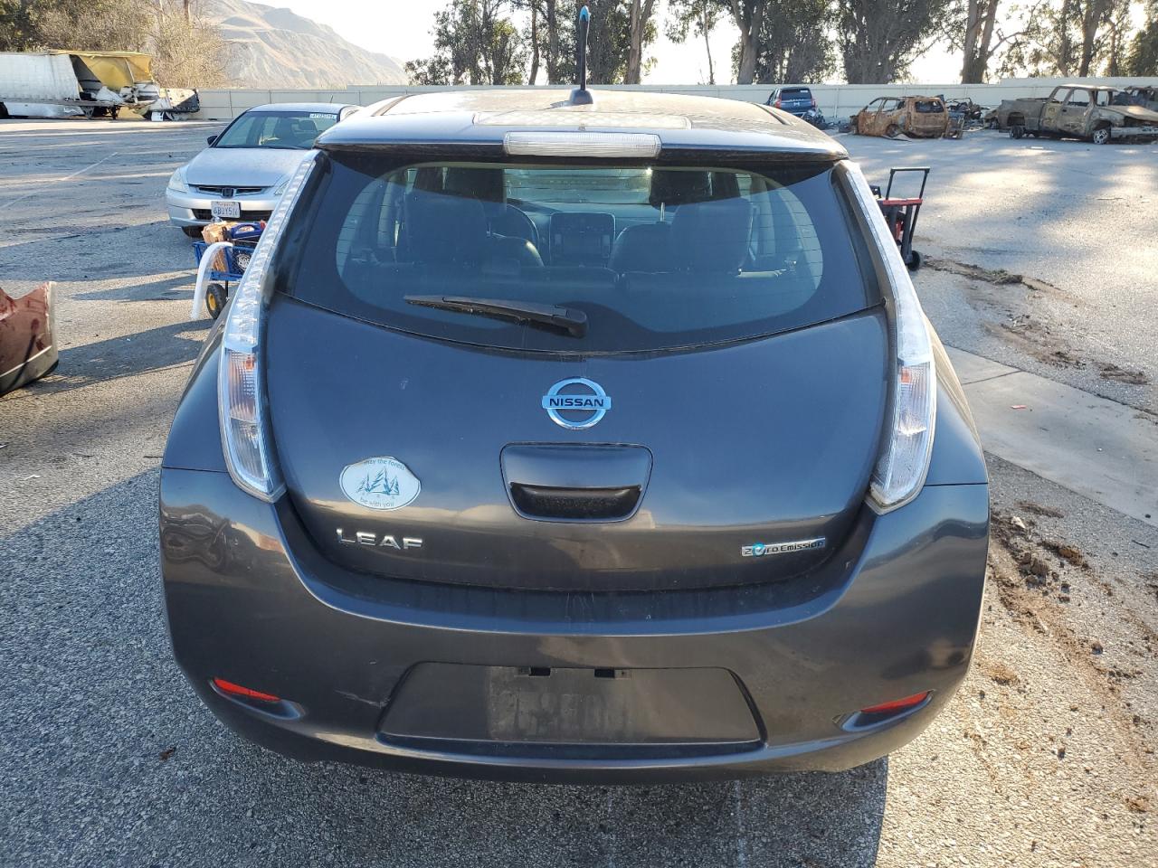 2013 Nissan Leaf - Image 6