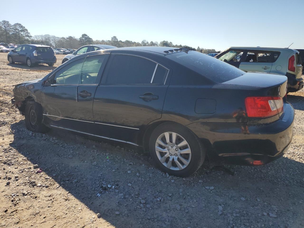 2009 Mitsubishi Galant - Image 2