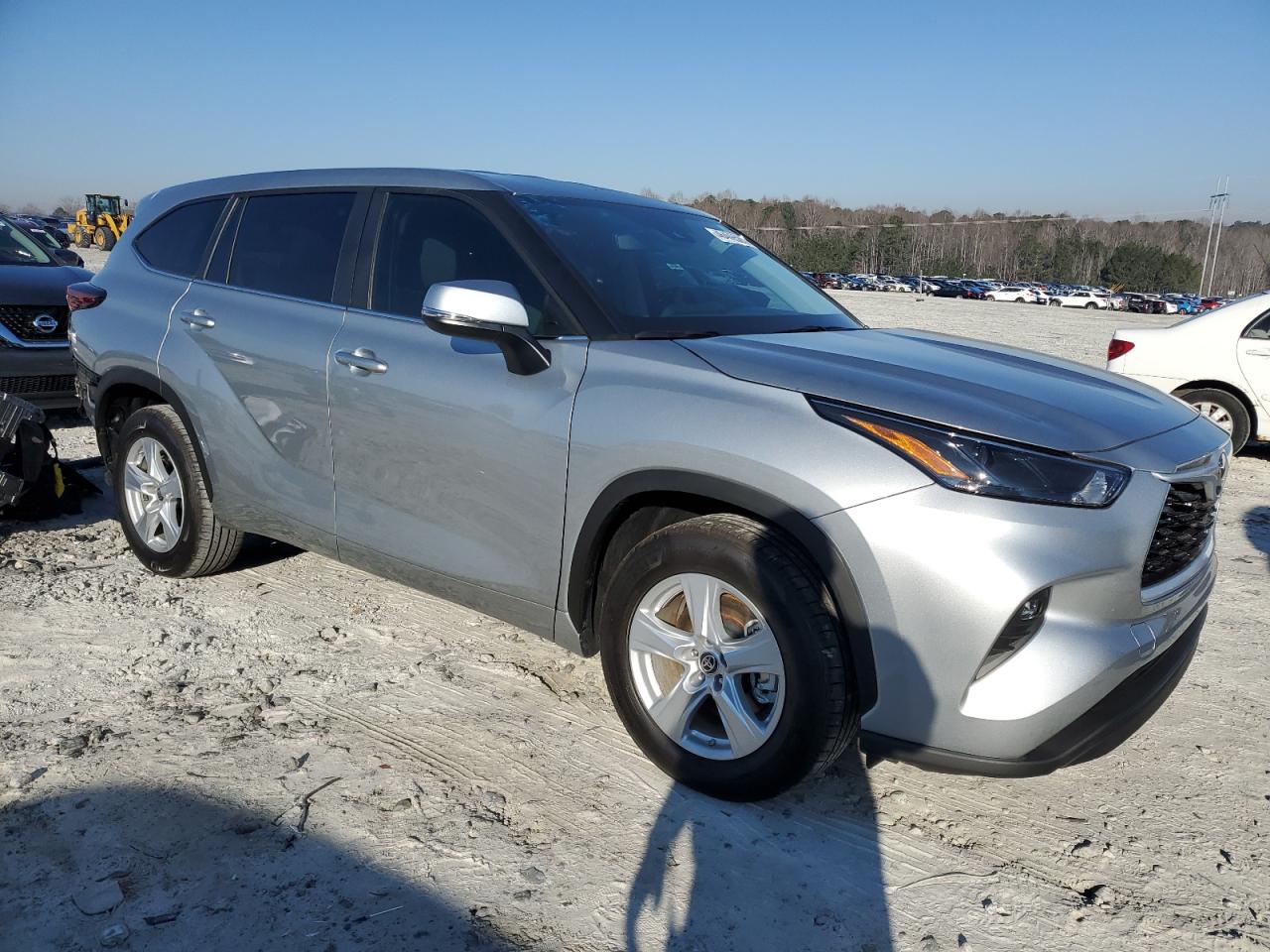 2024 Toyota Highlander - Image 4
