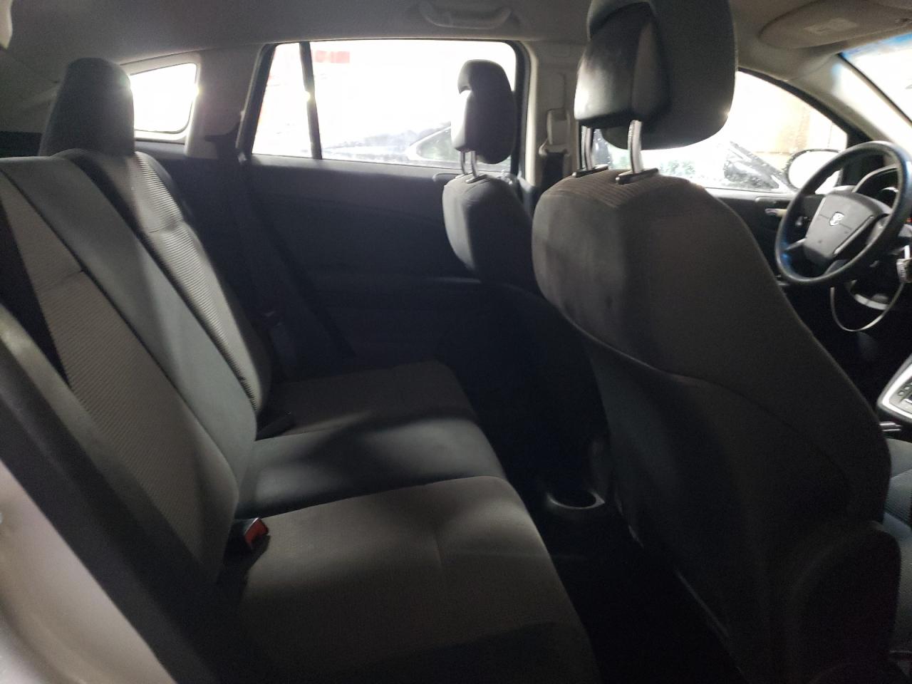 2011 Dodge Caliber - Image 10