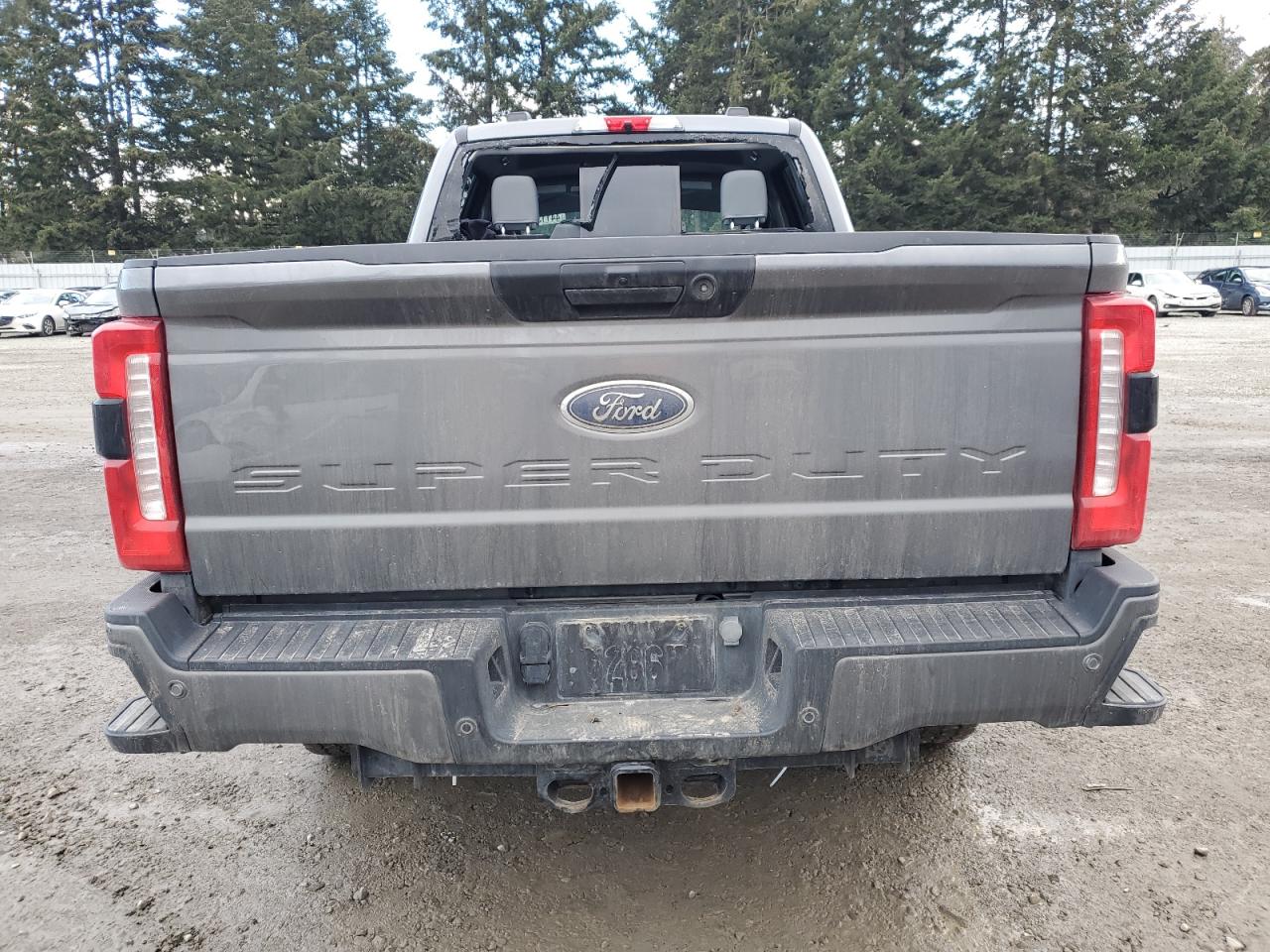 2023 Ford F250 - Image 6