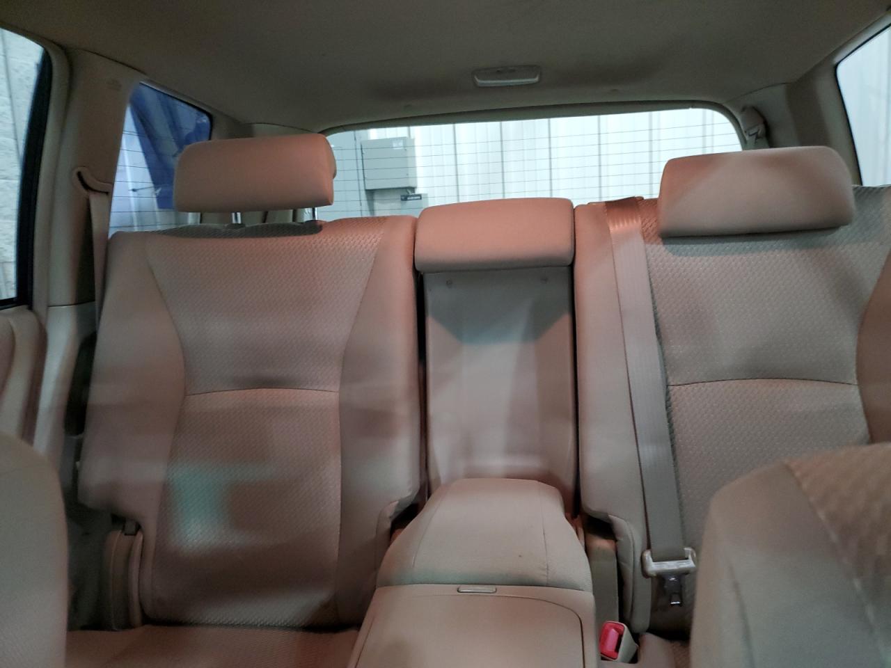 2006 Toyota Highlander - Image 10