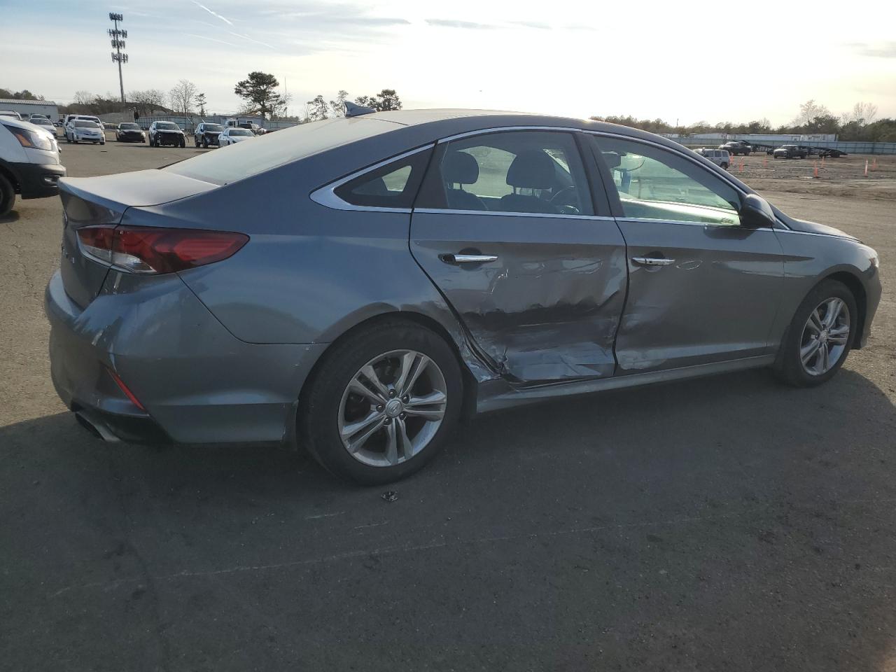 2019 Hyundai Sonata - Image 3