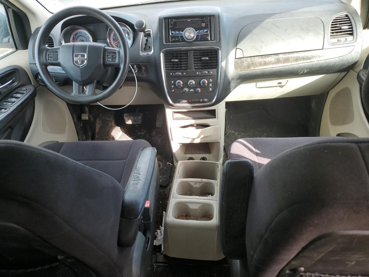 2011 Dodge Caravan - Image 8