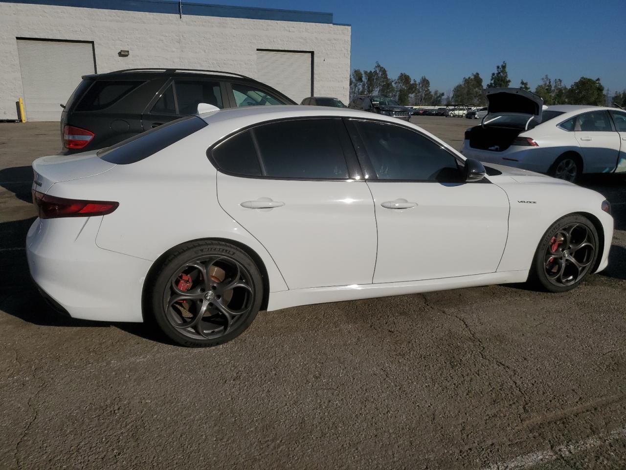 2020 Alfa Romeo Giulia - Image 3