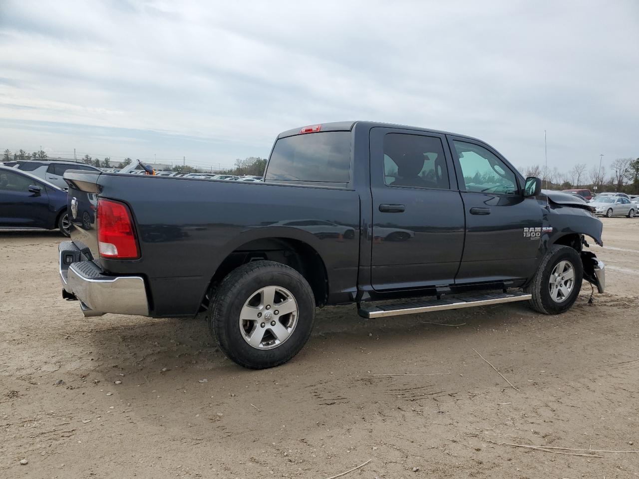 2020 RAM 1500 - Image 3