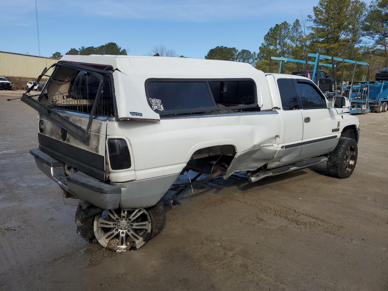 2001 Dodge RAM - Image 3
