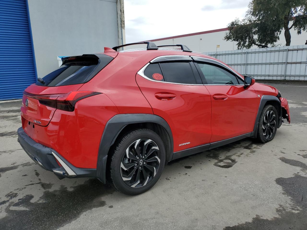 2021 Lexus UX - Image 3