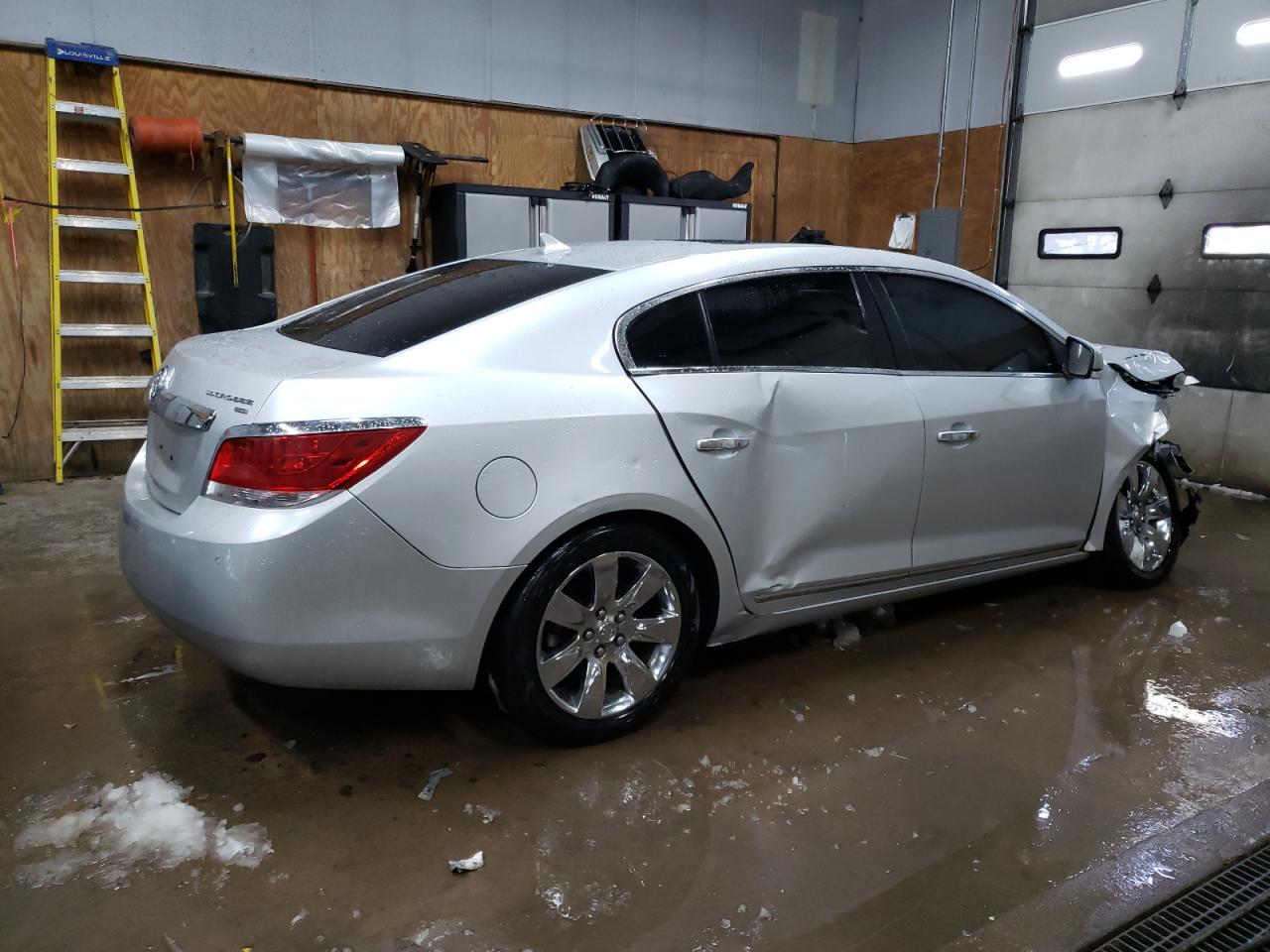 2010 Buick LaCrosse - Image 3