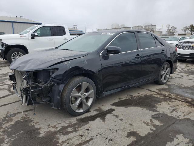 Седани TOYOTA CAMRY 2014 Чорний