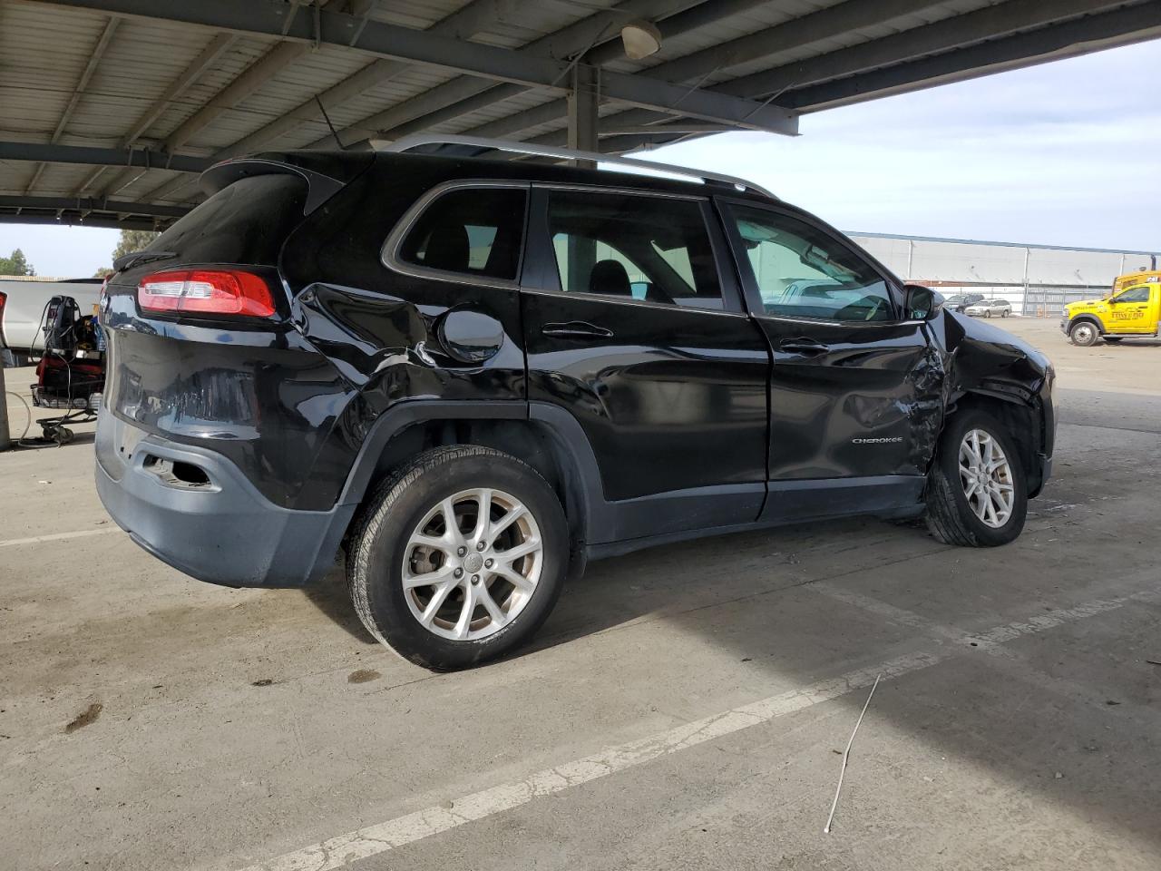 2018 Jeep Grand Cherokee - Image 3