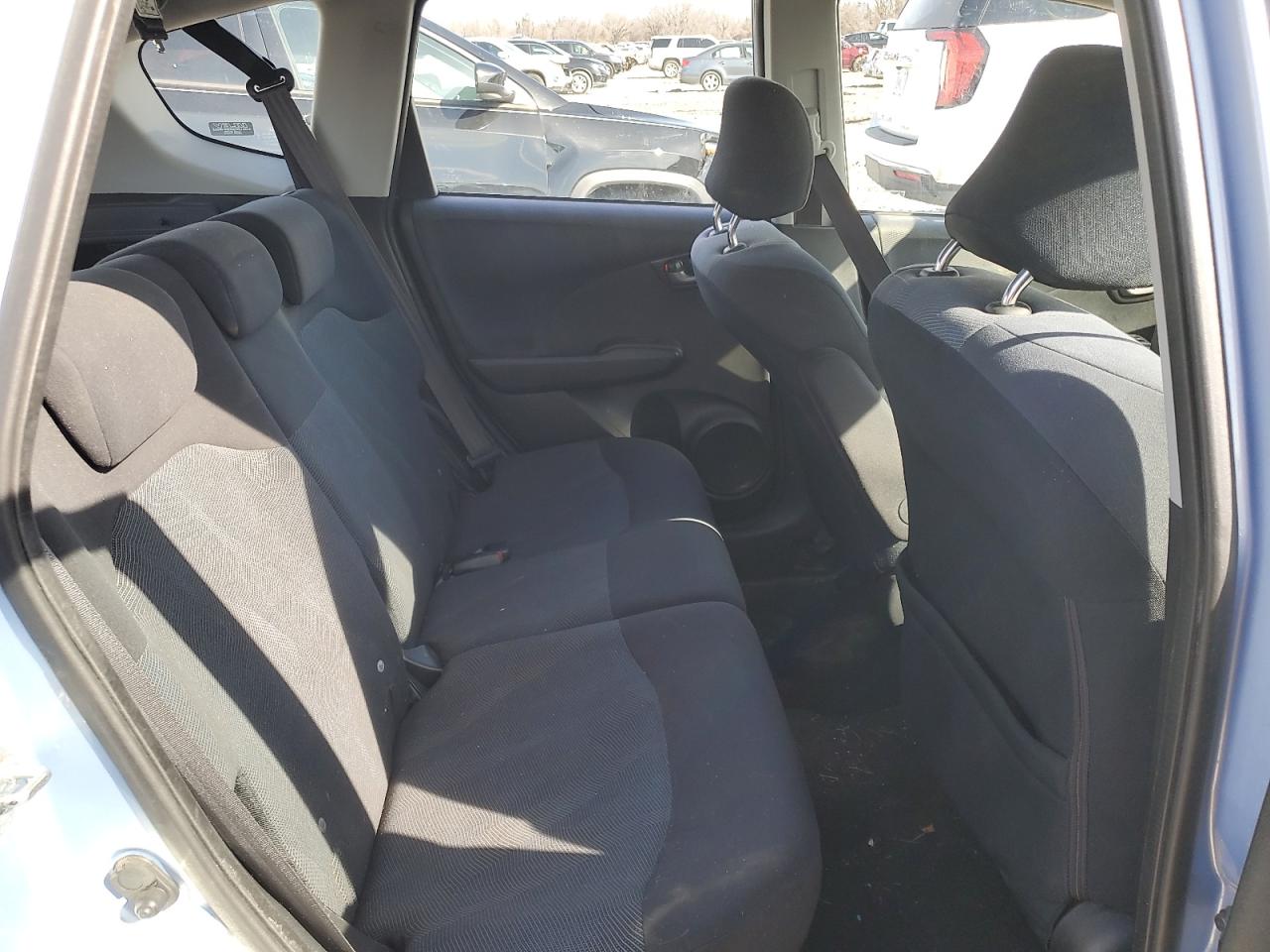 2009 Honda Fit - Image 10