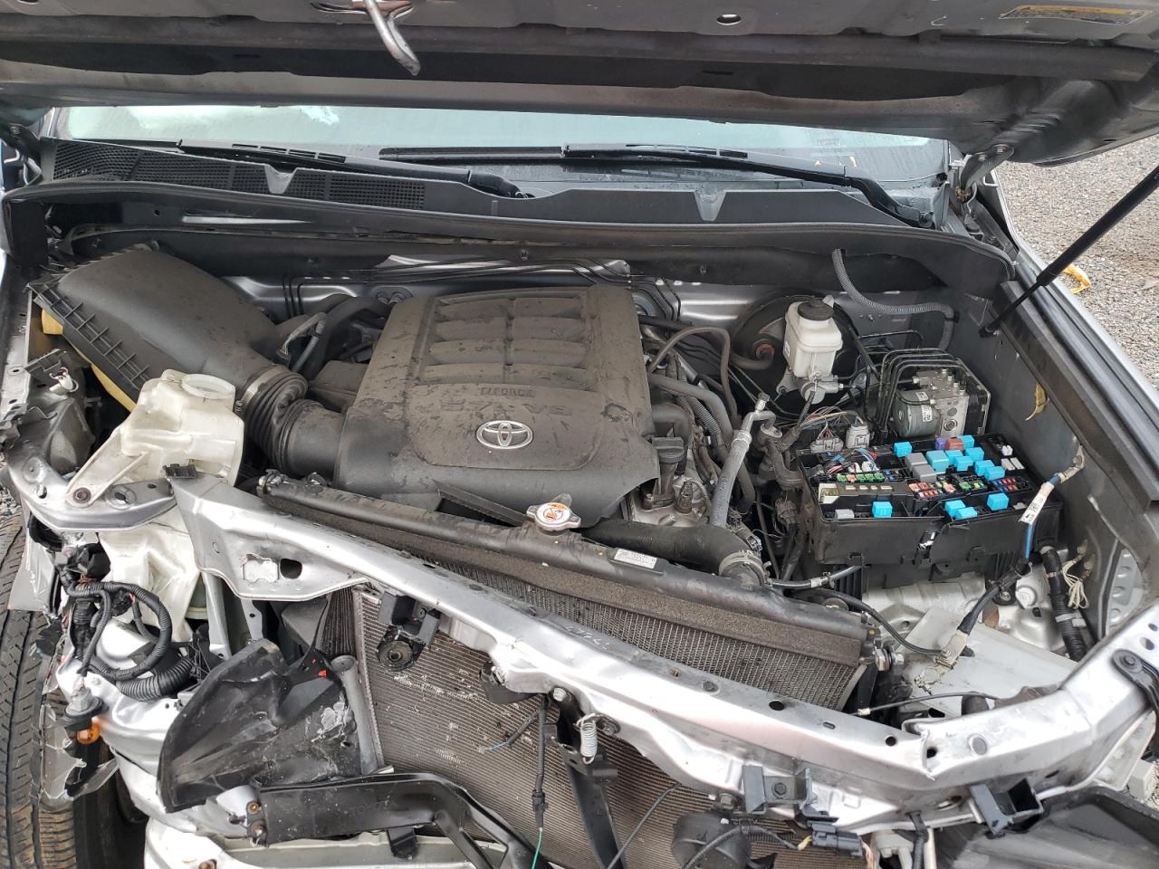 2021 Toyota Tundra - Image 13