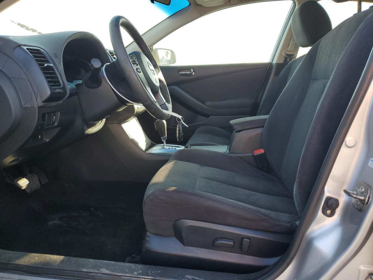 2011 Nissan Altima - Image 7