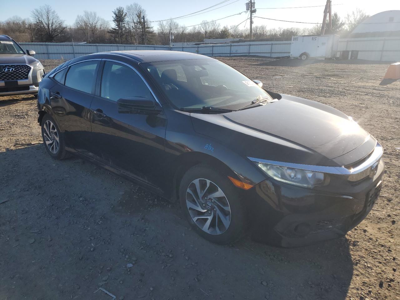2017 Honda Civic - Image 4