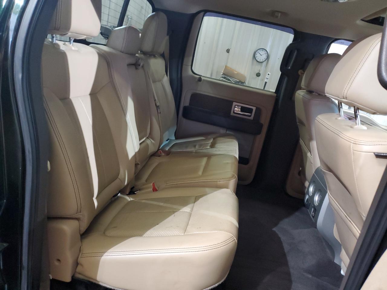 2013 Ford F-150 - Image 10