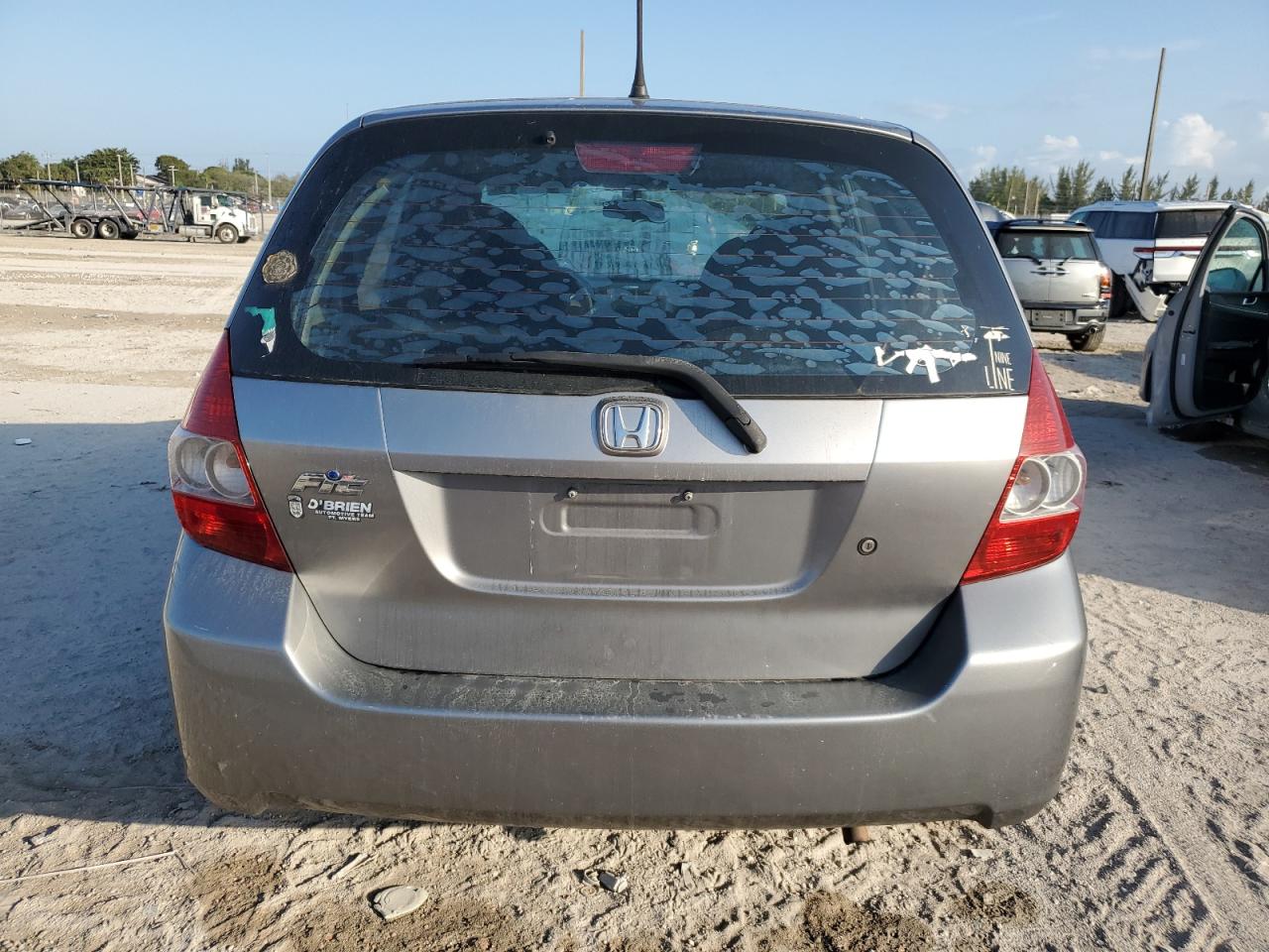 2008 Honda Fit - Image 6
