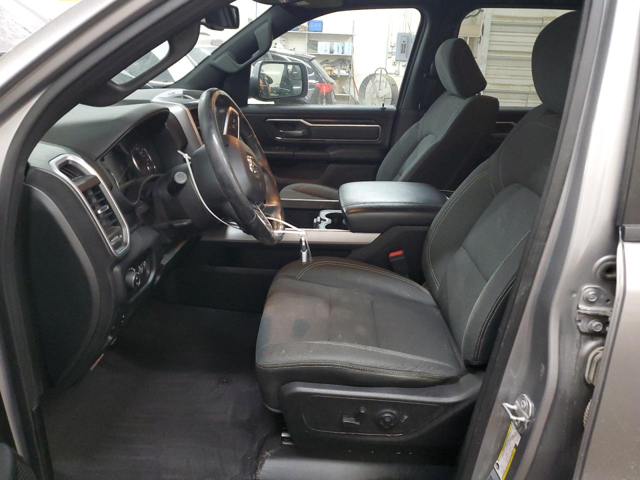 2019 RAM 1500 - Image 7