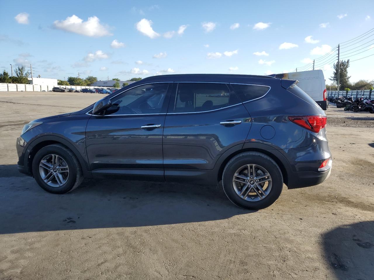 2017 Hyundai Santa Fe - Image 2