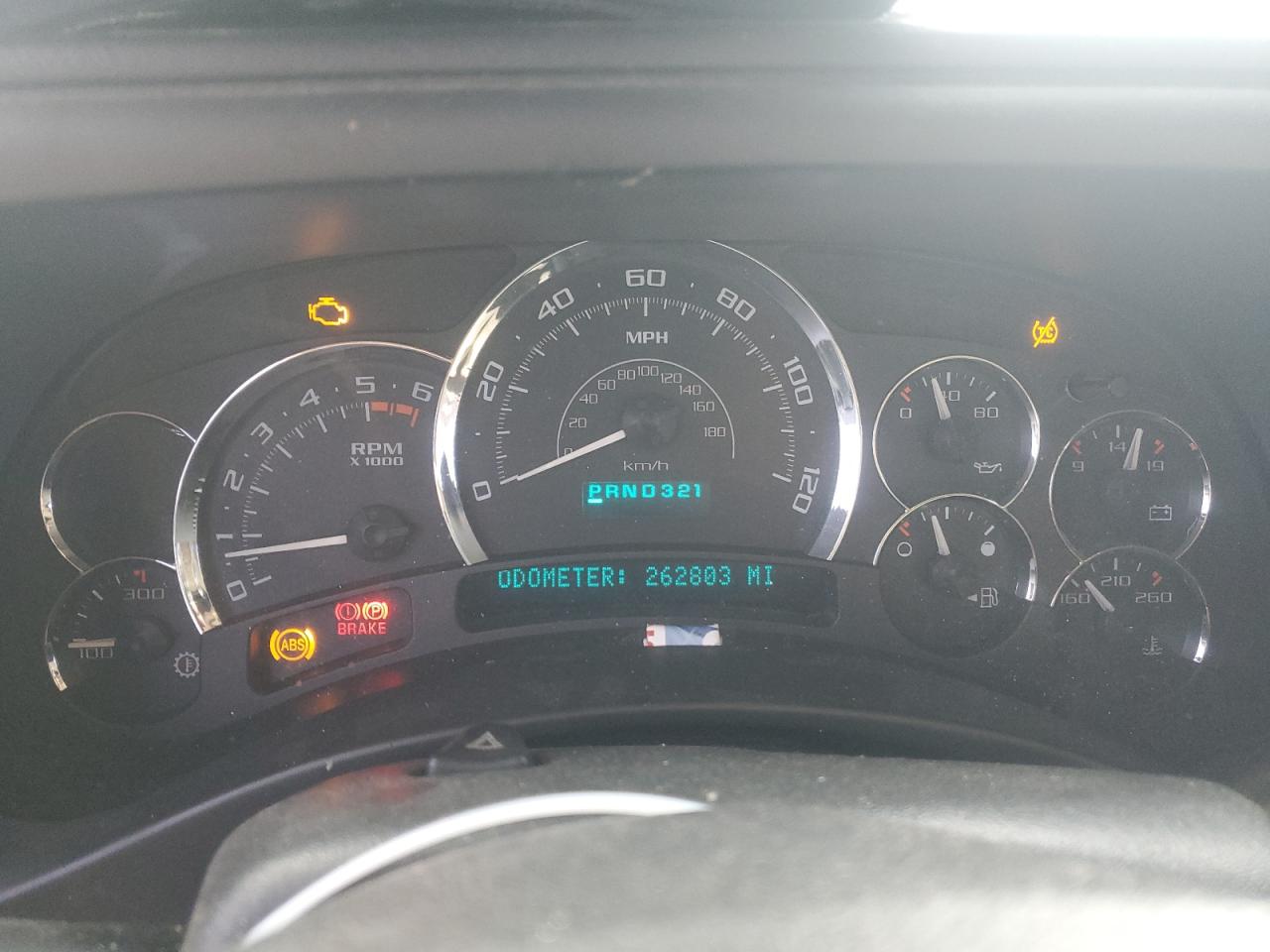 2005 Cadillac Escalade Esv VIN: 3GYFK66NX5G240695 Lot: 45814095