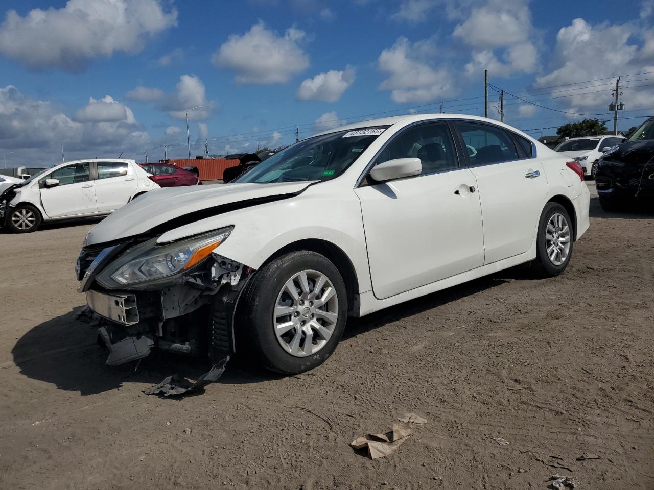2017 Nissan Altima - Image 1