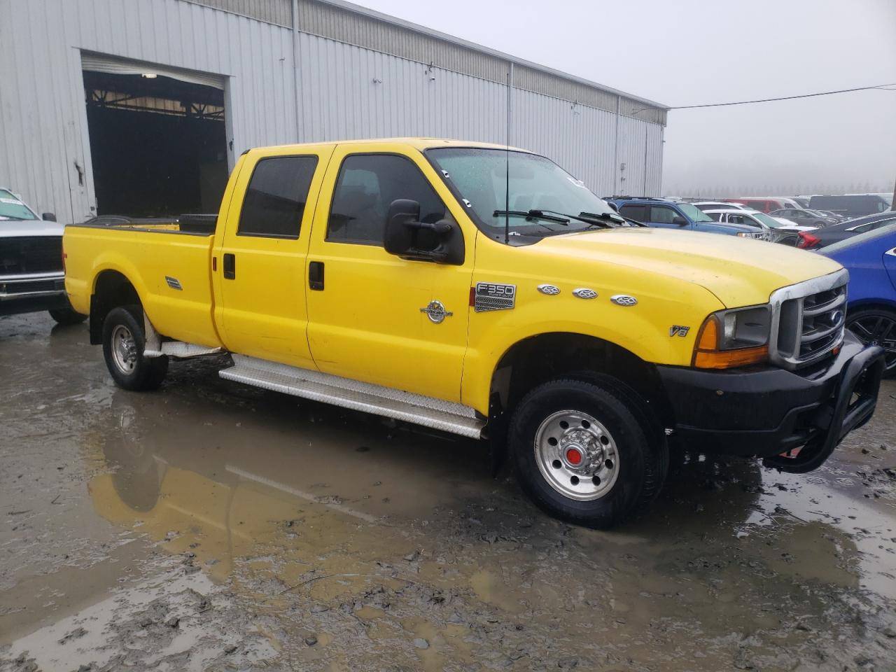 2001 Ford F350 - Image 4