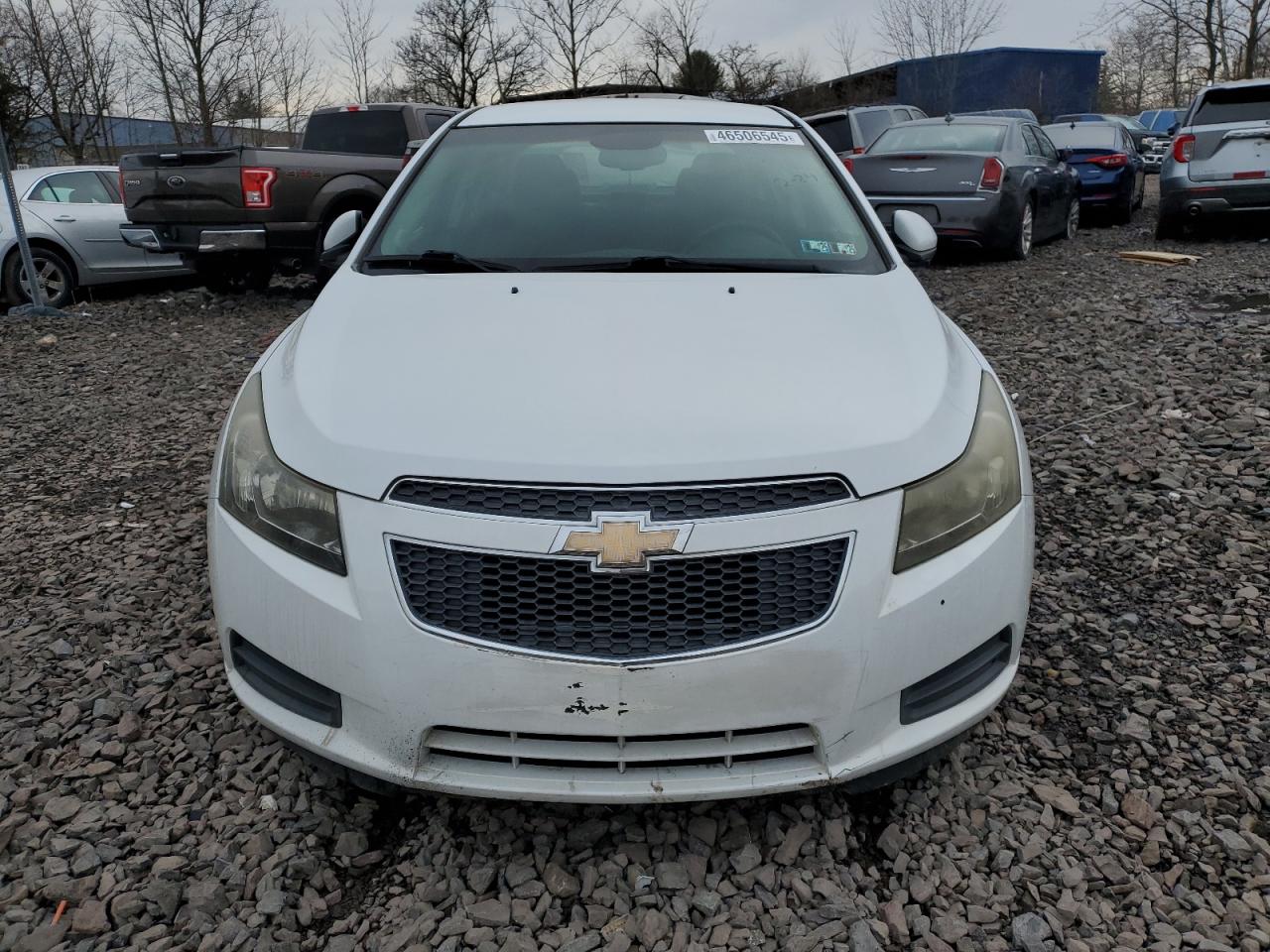 2011 Chevrolet Cruze - Image 5