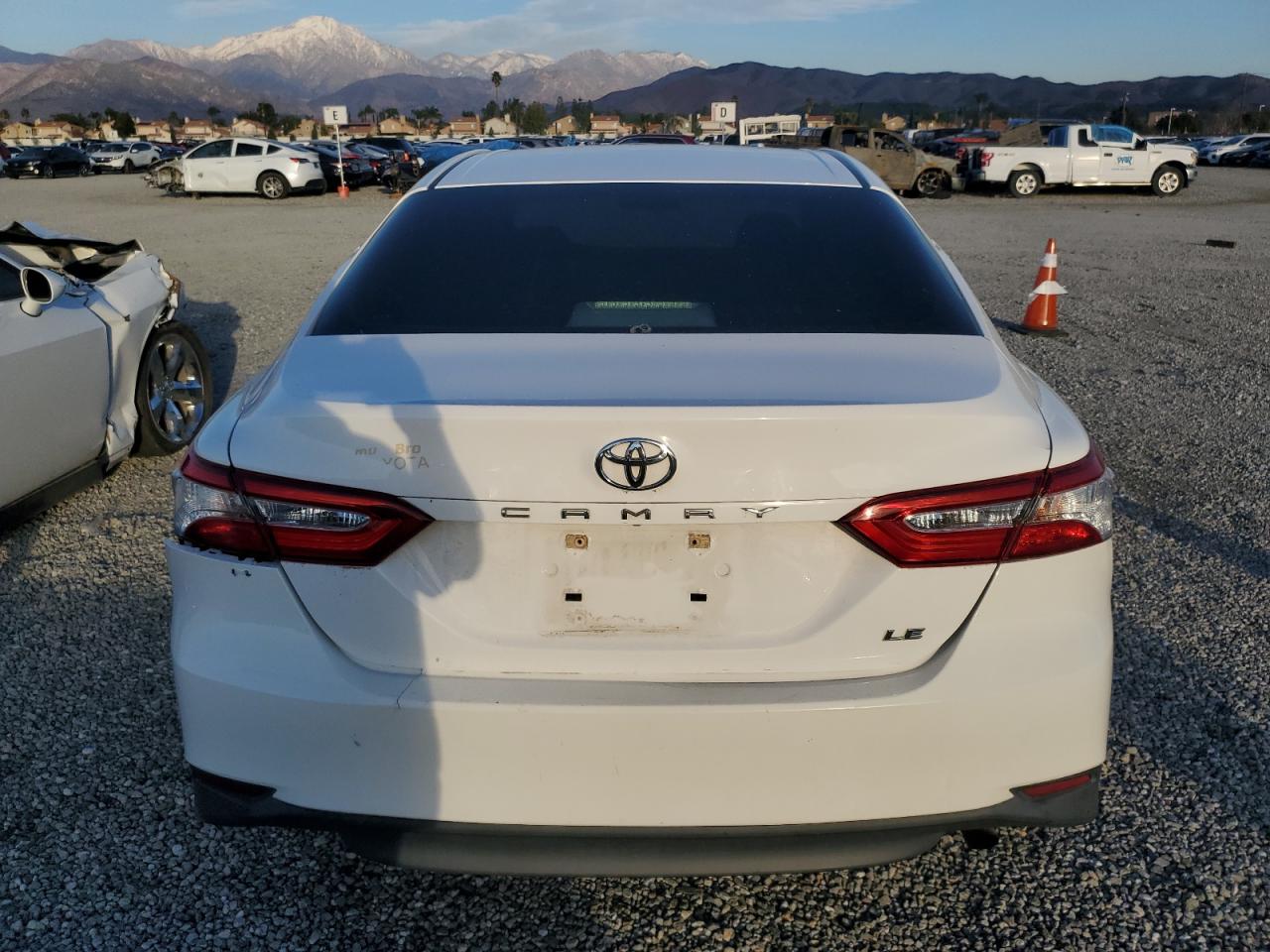2018 Toyota Camry - Image 6