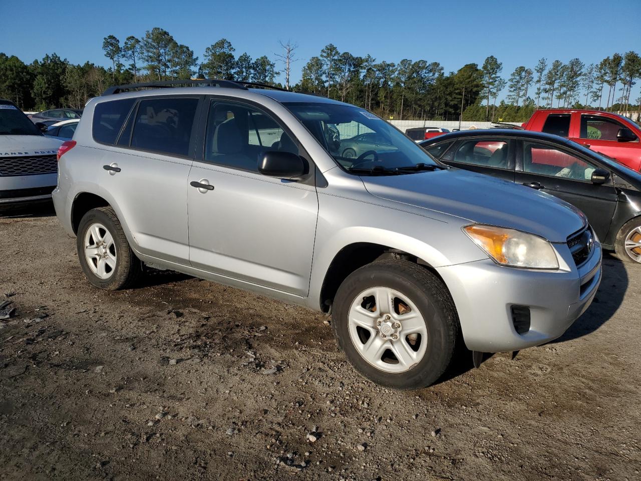 2010 Toyota RAV 4 - Image 4