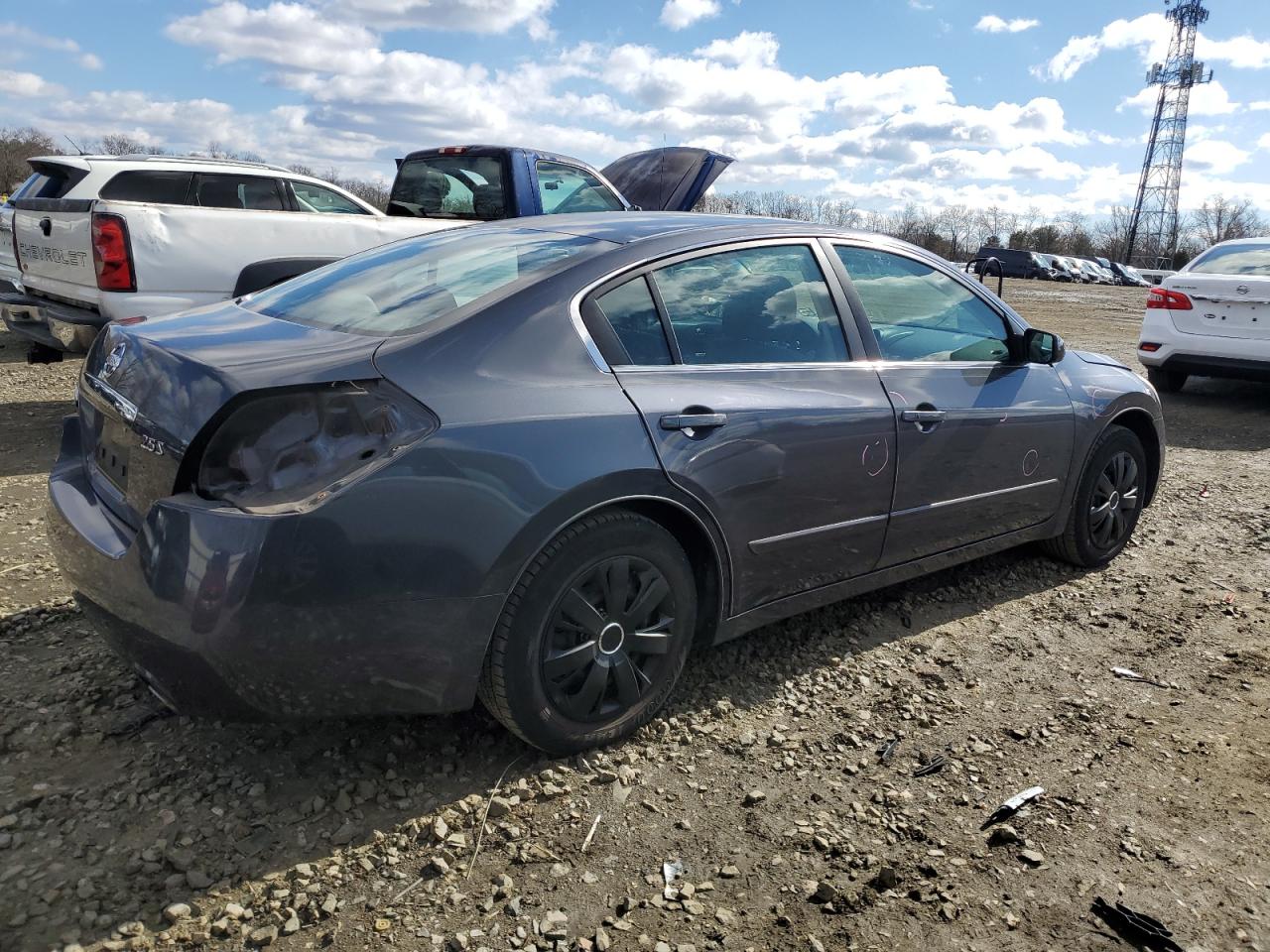 2009 Nissan Altima - Image 3