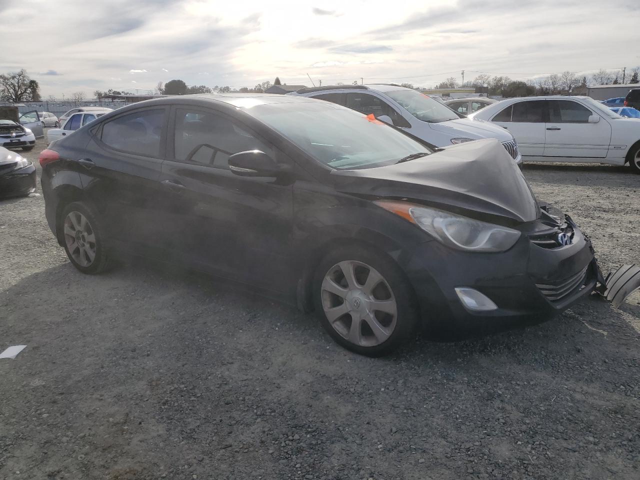 2012 Hyundai Elantra - Image 4