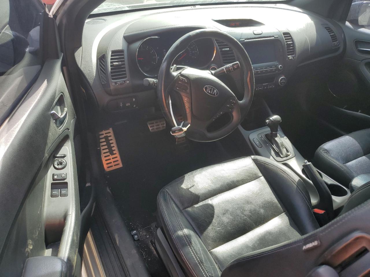2014 Kia Forte - Image 8
