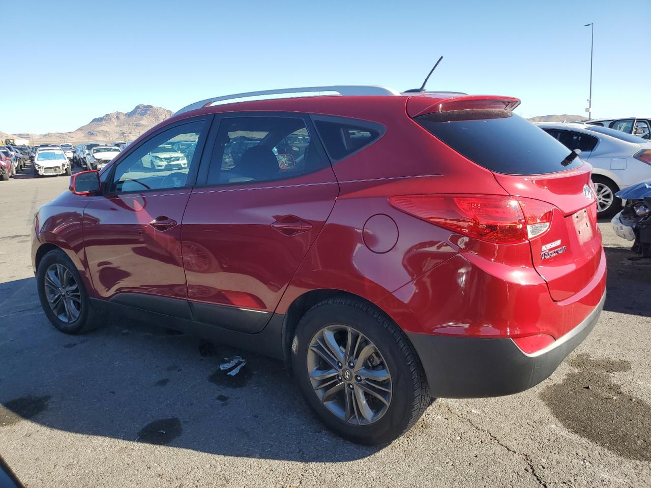 2015 Hyundai Tucson - Image 2
