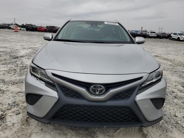  TOYOTA CAMRY 2020 Серебристый