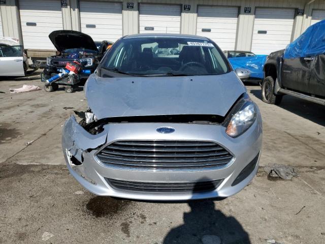  FORD FIESTA 2019 Сріблястий
