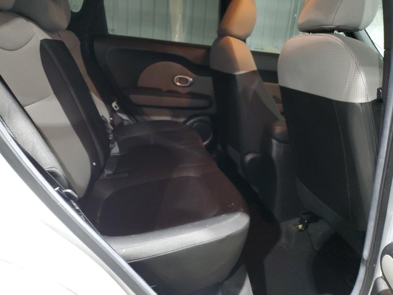 2016 Kia Soul - Image 10